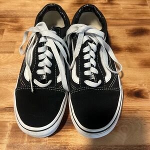 Vans Unisex Canvas Black and White Sneakers~ Mens 5/ WO's 6.5